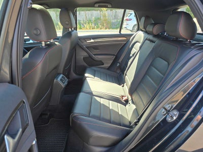 2016 Volkswagen Golf GTI SE w/Performance Pkg