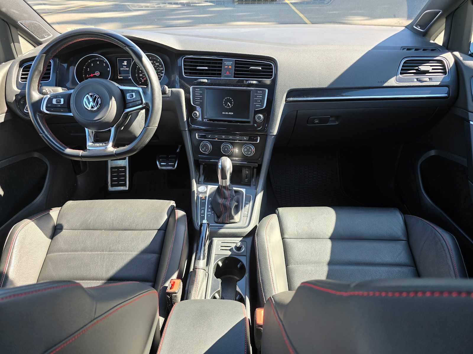 2016 Volkswagen Golf GTI SE w/Performance Pkg