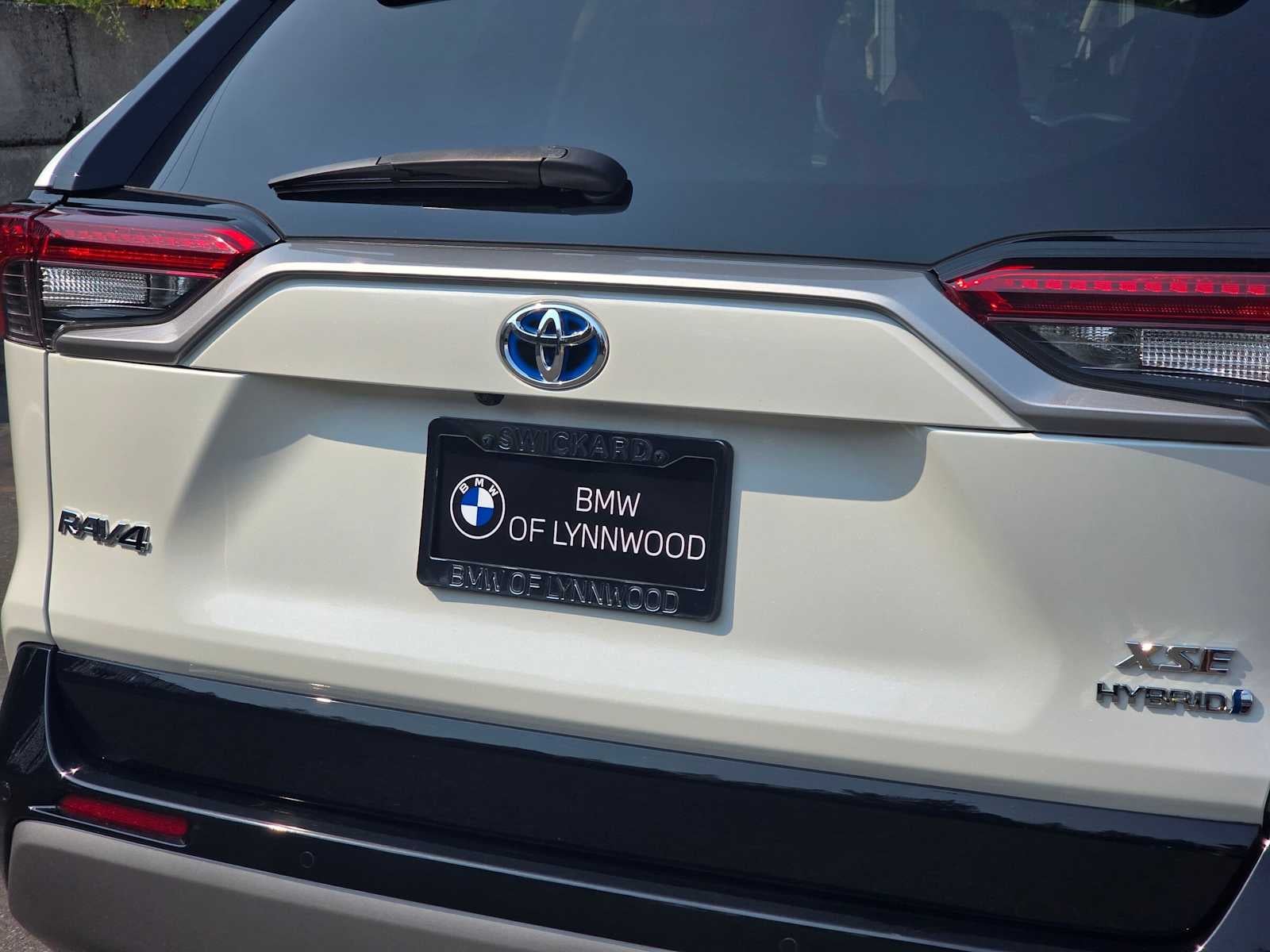 2022 Toyota RAV4 Hybrid XSE