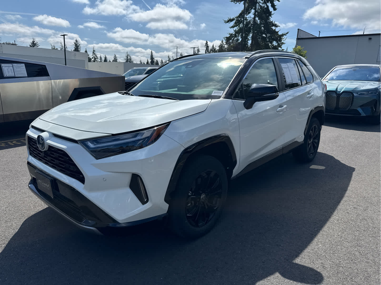 2022 Toyota RAV4 Hybrid XSE