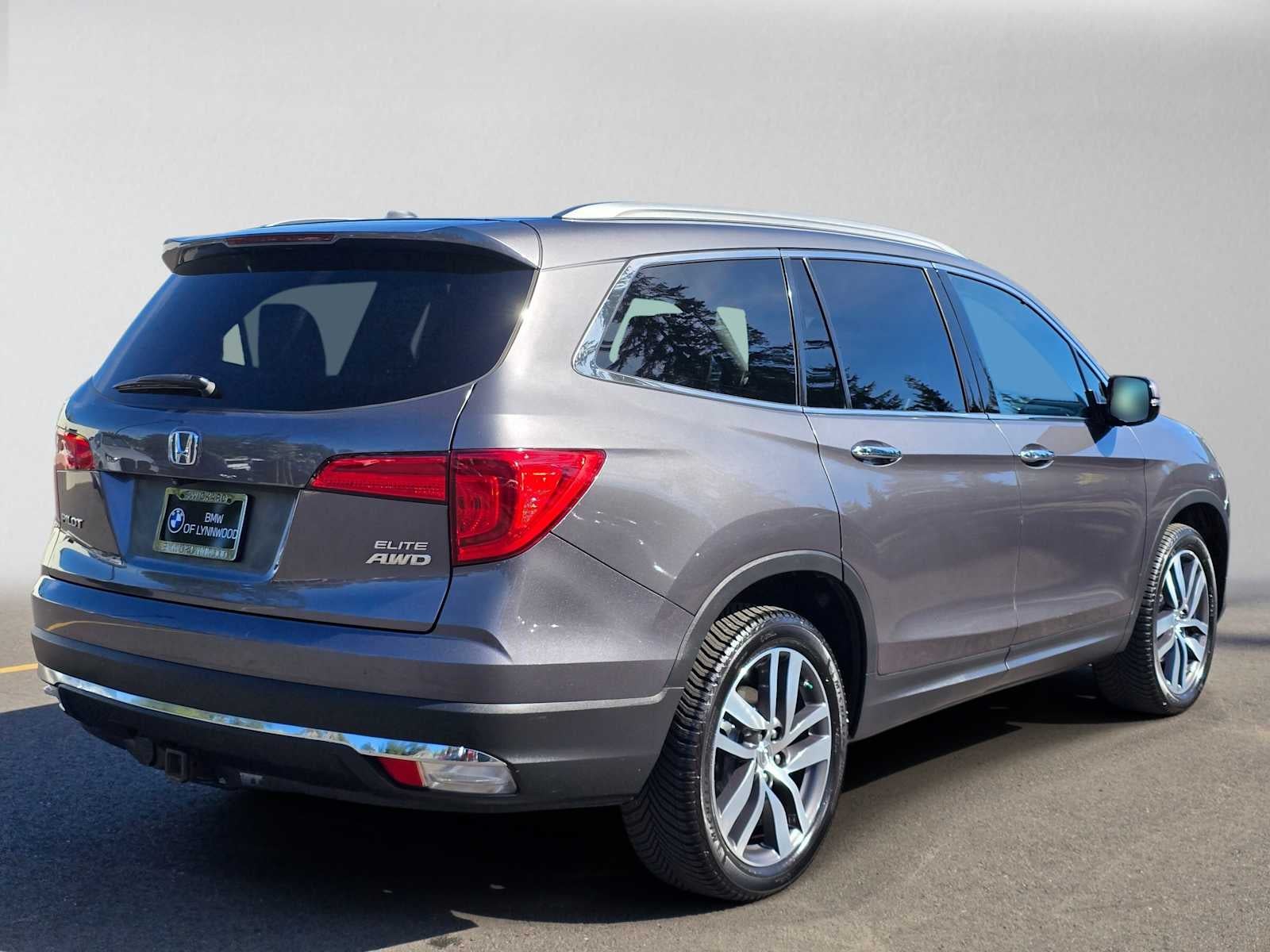 2017 Honda Pilot Elite