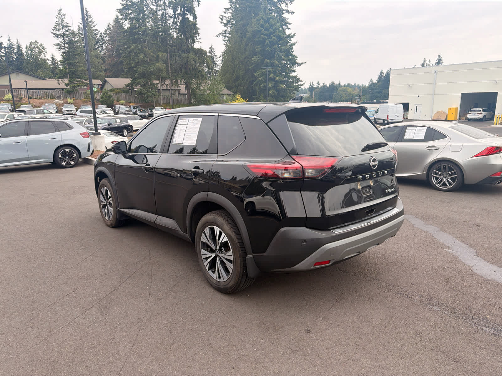 2022 Nissan Rogue SV