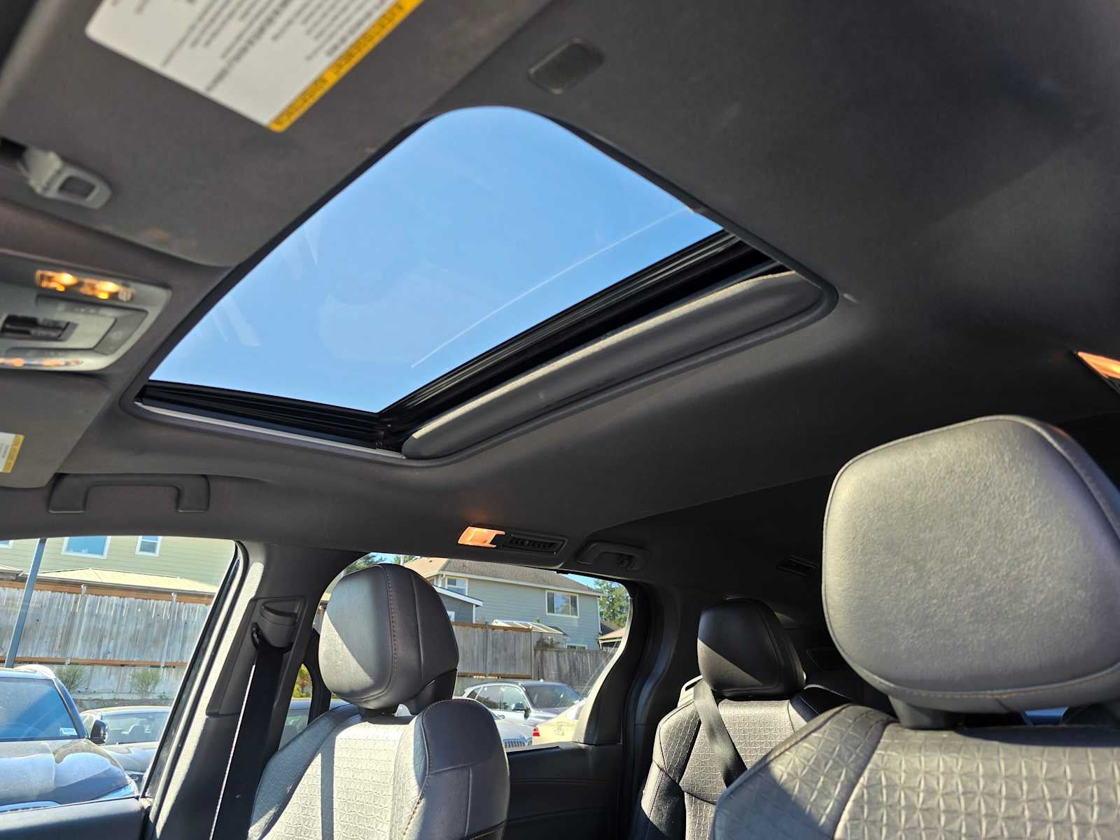 2024 Toyota Sienna Woodland Edition