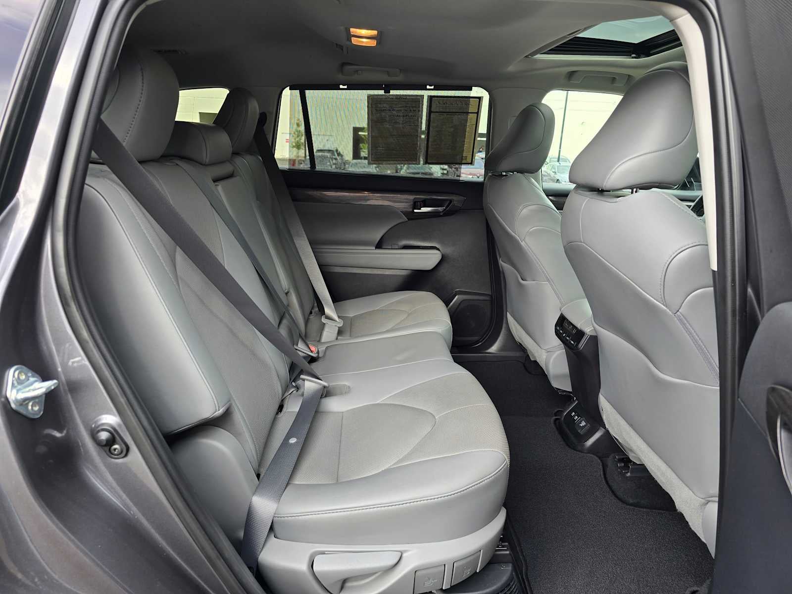 2021 Toyota Highlander Hybrid Limited