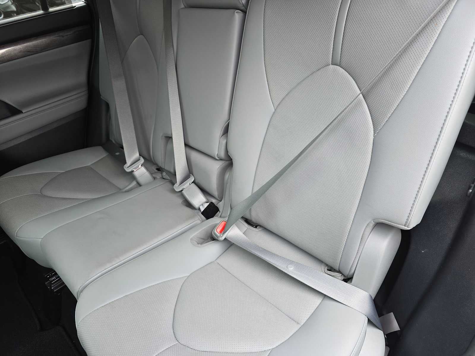 2021 Toyota Highlander Hybrid Limited