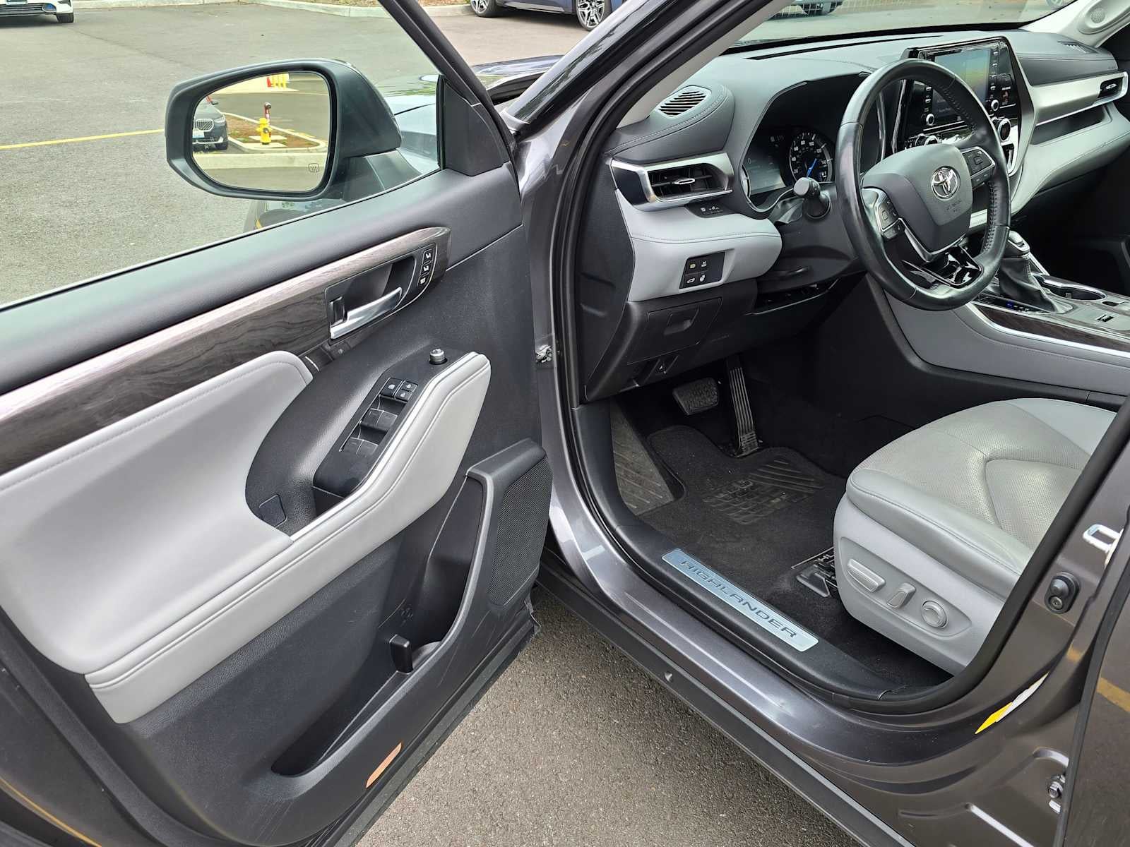 2021 Toyota Highlander Hybrid Limited
