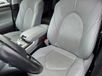 2021 Toyota Highlander Hybrid Limited