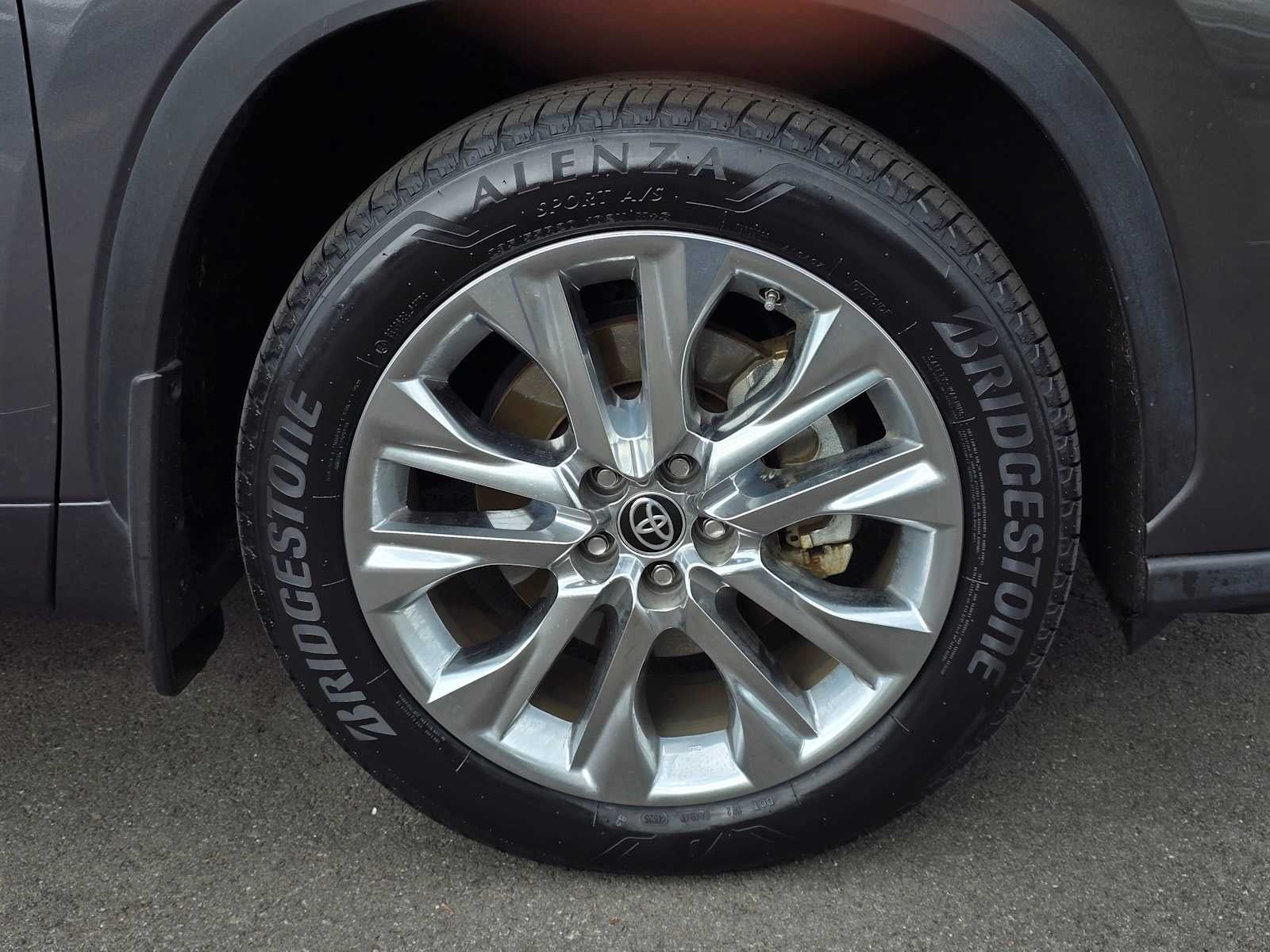 2021 Toyota Highlander Hybrid Limited