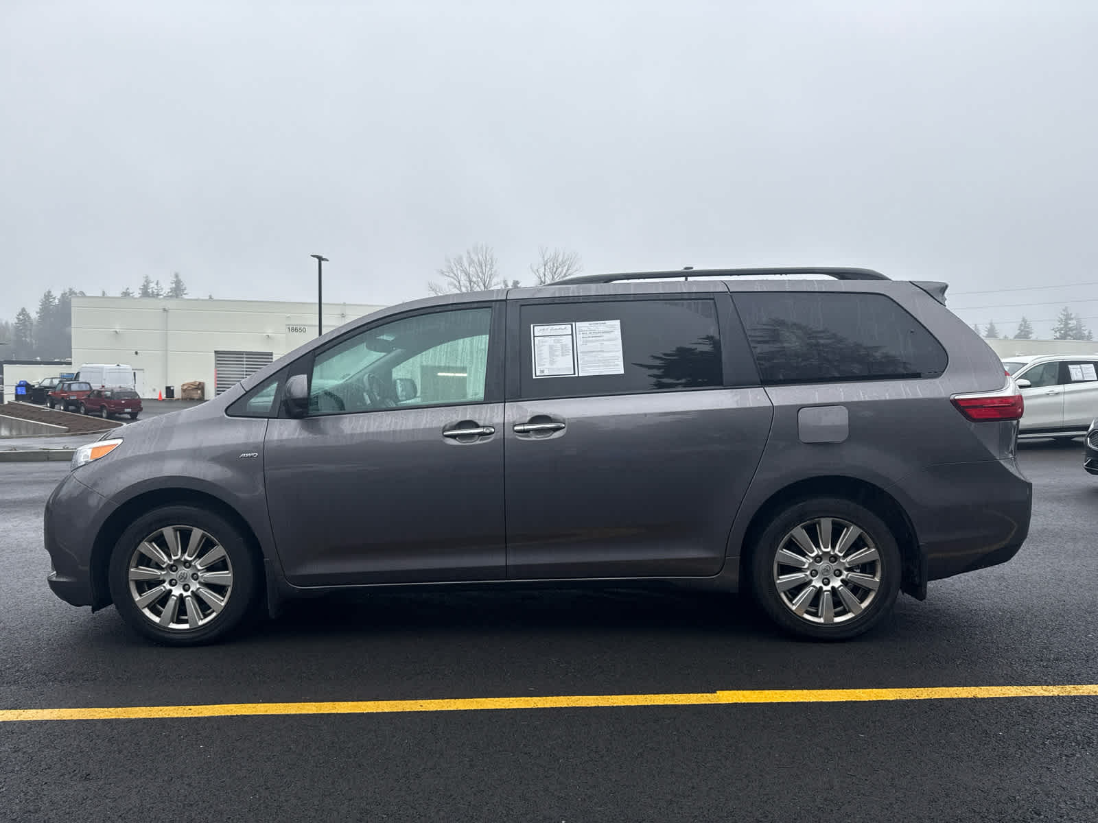 2017 Toyota Sienna XLE