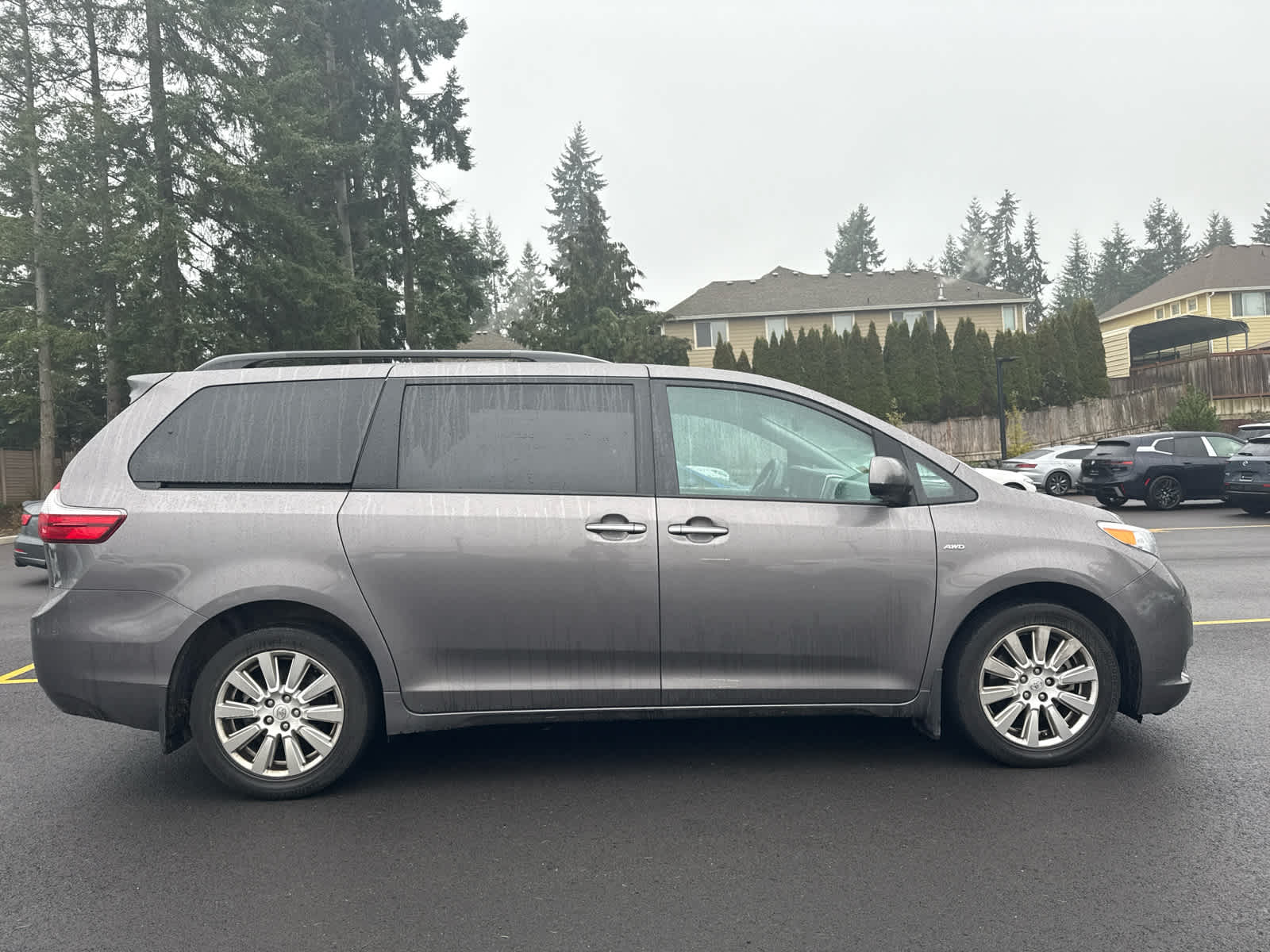 2017 Toyota Sienna XLE
