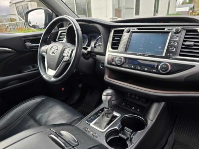 2017 Toyota Highlander Limited