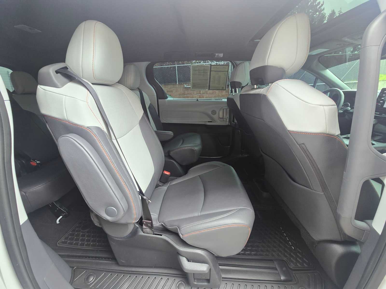 2024 Toyota Sienna XSE