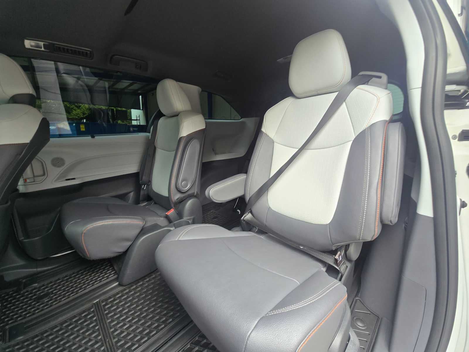 2024 Toyota Sienna XSE