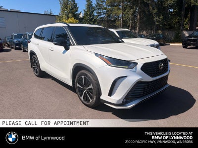 2022 Toyota Highlander Base