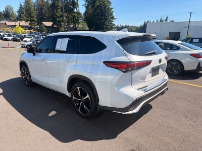 2022 Toyota Highlander XSE