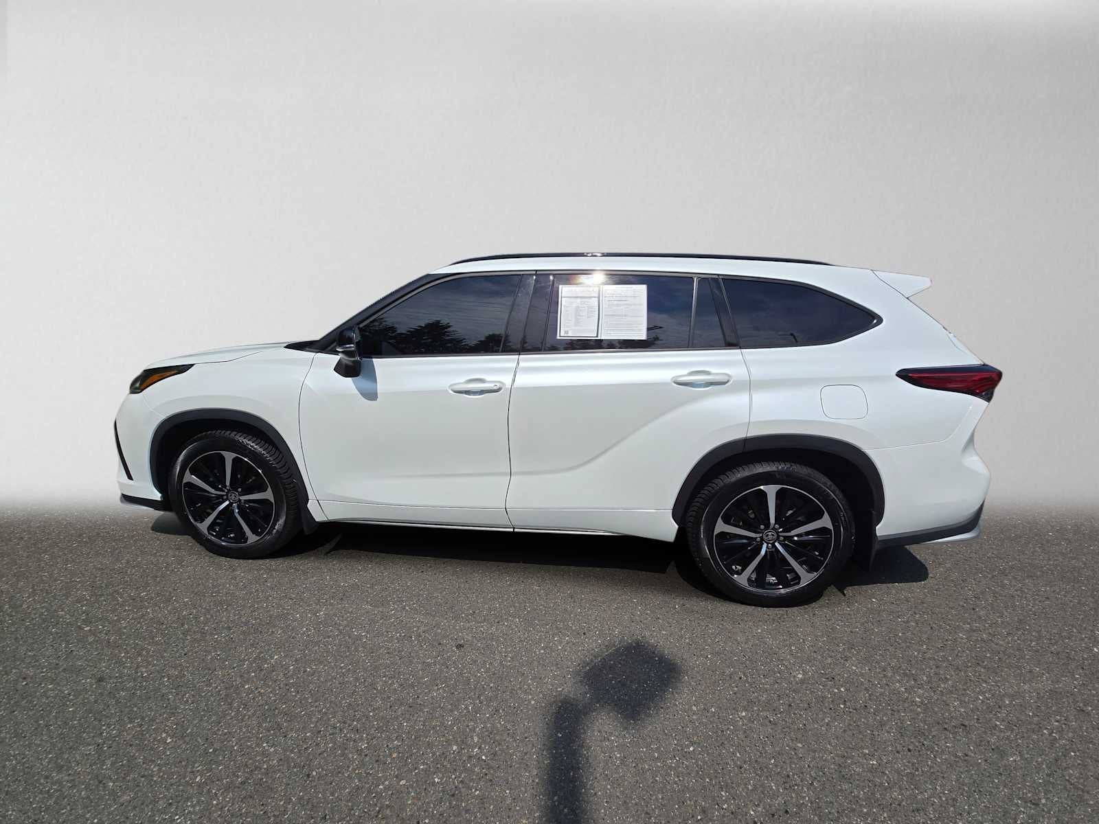 2022 Toyota Highlander XSE