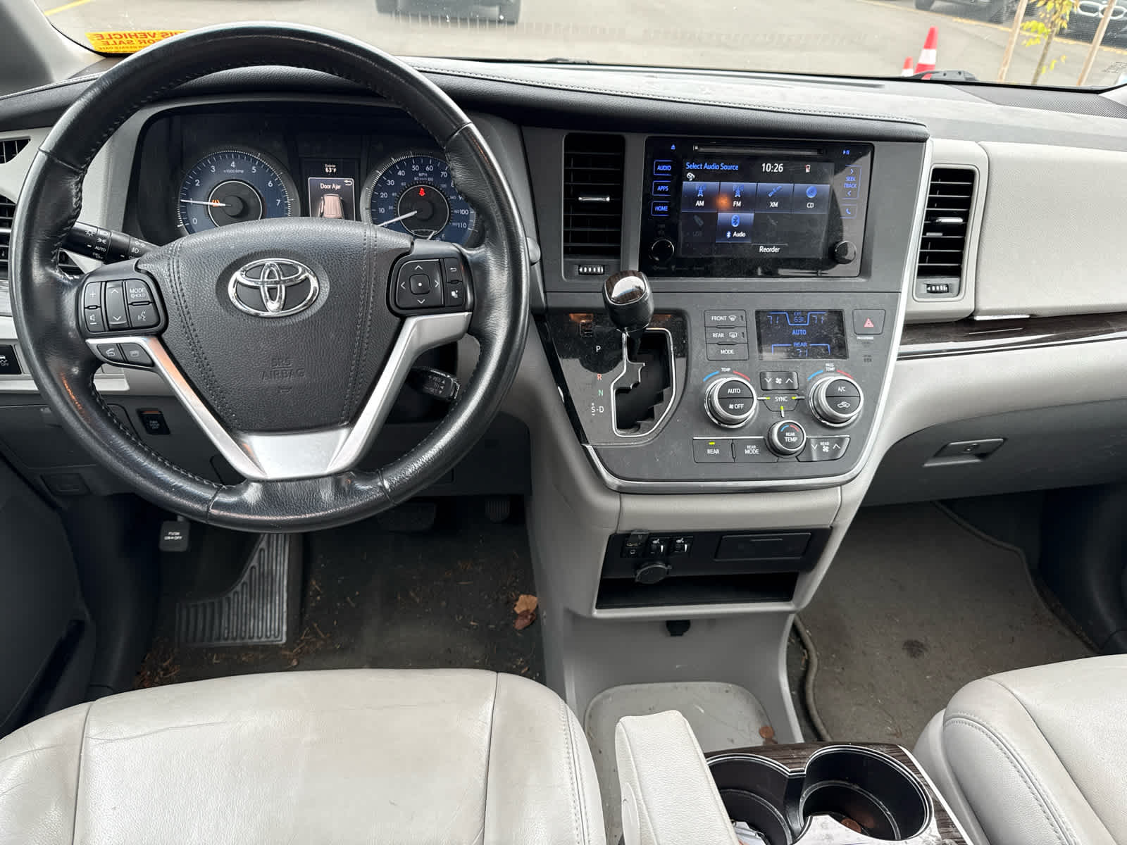 2016 Toyota Sienna XLE