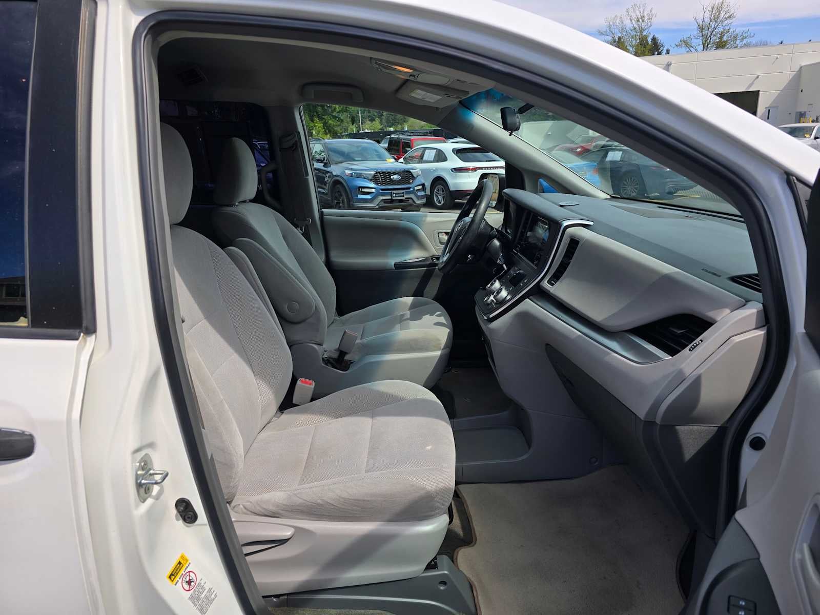 2017 Toyota Sienna L