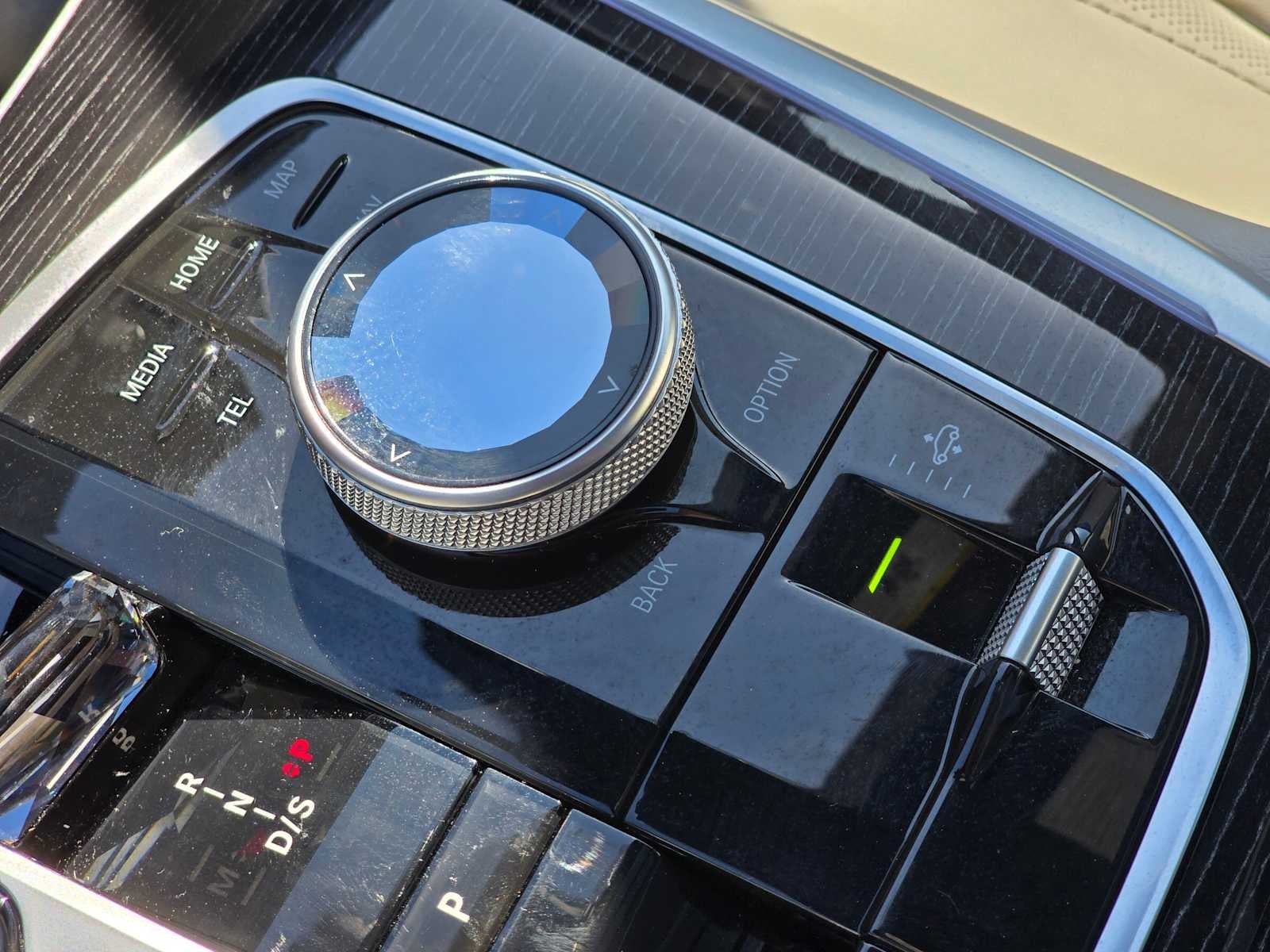 2026 BMW X7 xDrive40i xDrive40i