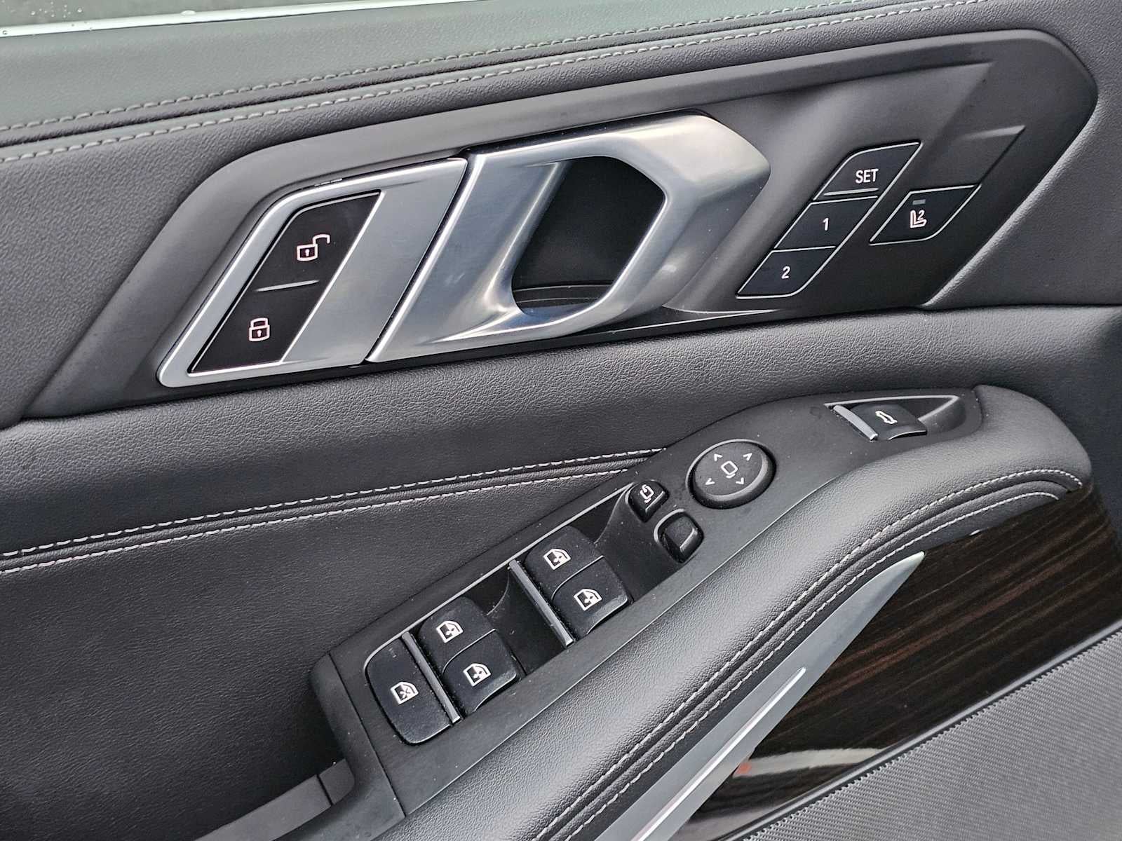 2024 BMW X5 xDrive40i xDrive40i