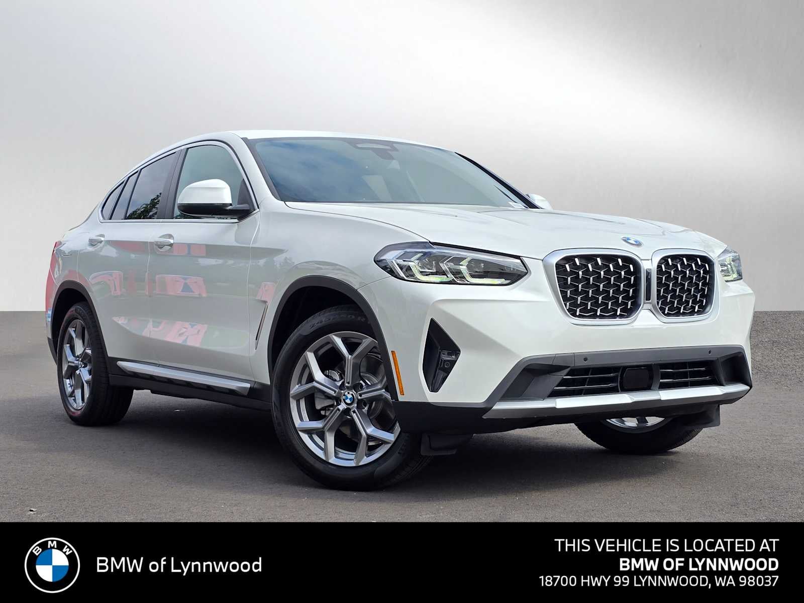 2025 BMW X4 xDrive30i xDrive30i