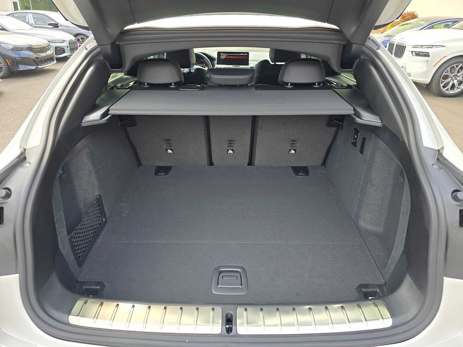 2025 BMW X4 xDrive30i xDrive30i