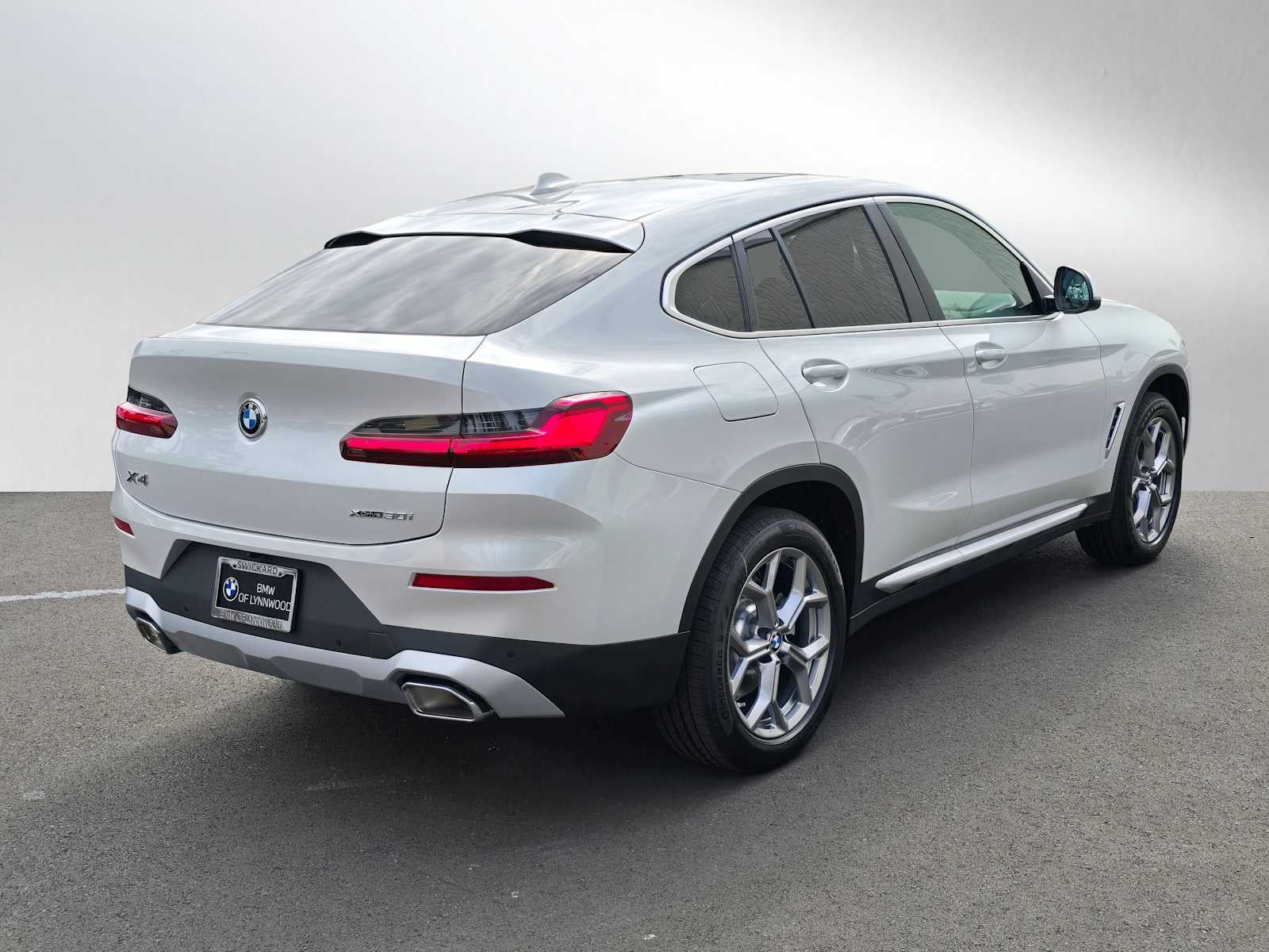 2025 BMW X4 xDrive30i xDrive30i