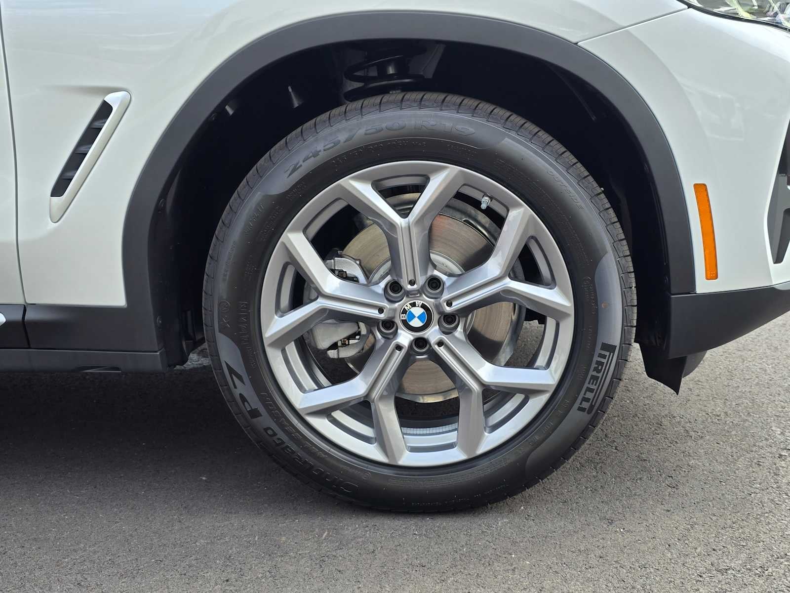 2025 BMW X4 xDrive30i xDrive30i