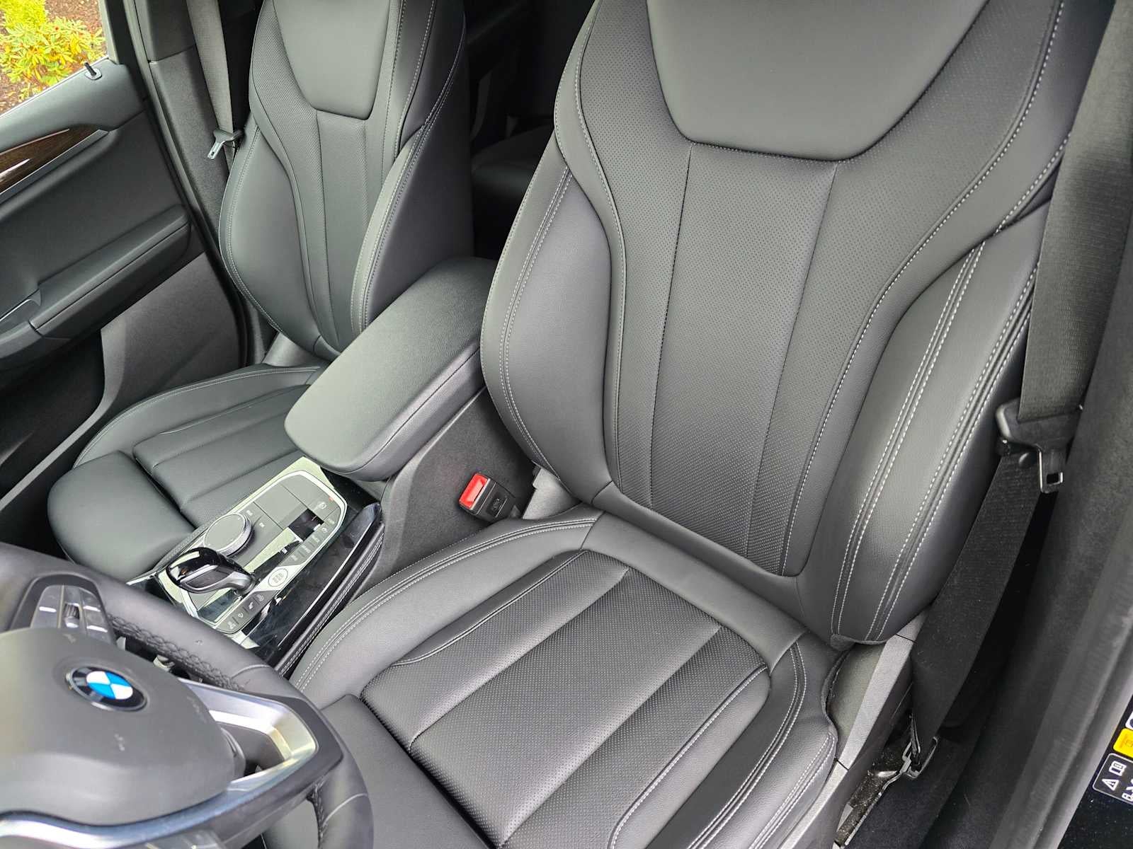 2022 BMW X4 xDrive30i