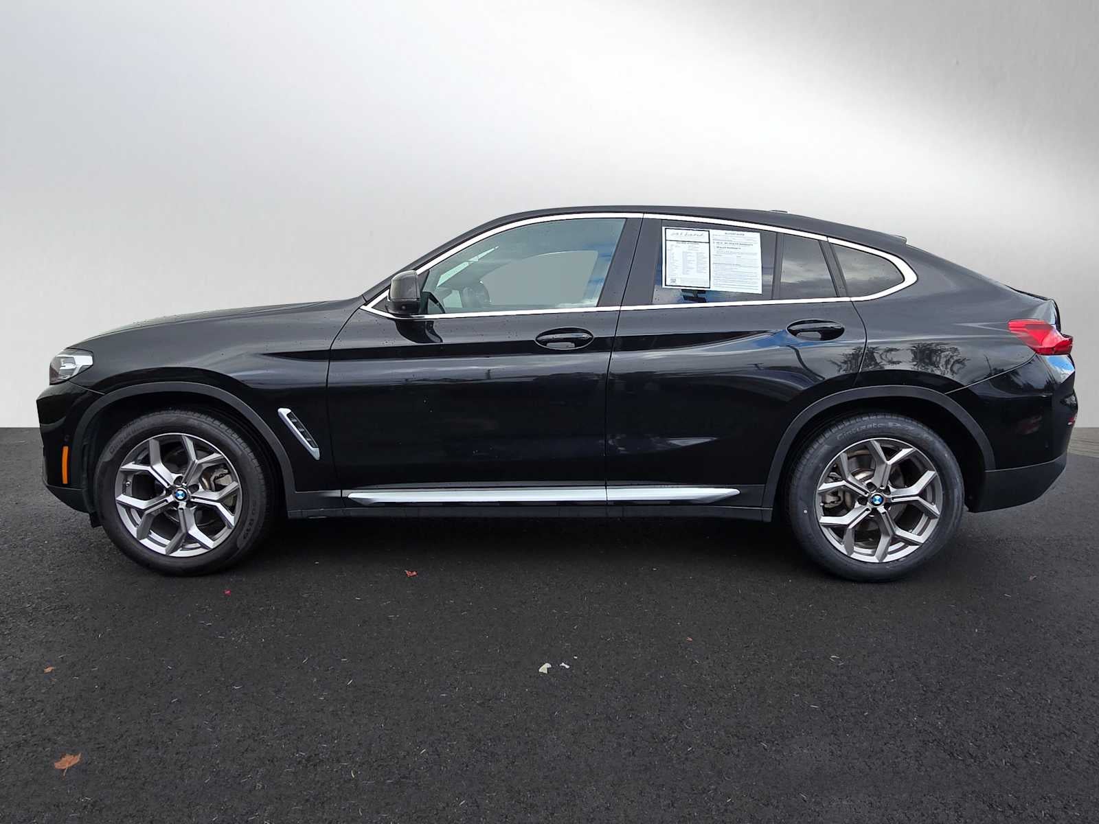 2022 BMW X4 xDrive30i