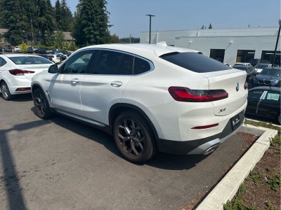 2024 BMW X4 xDrive30i