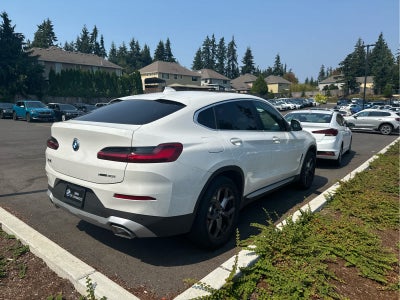 2024 BMW X4 xDrive30i