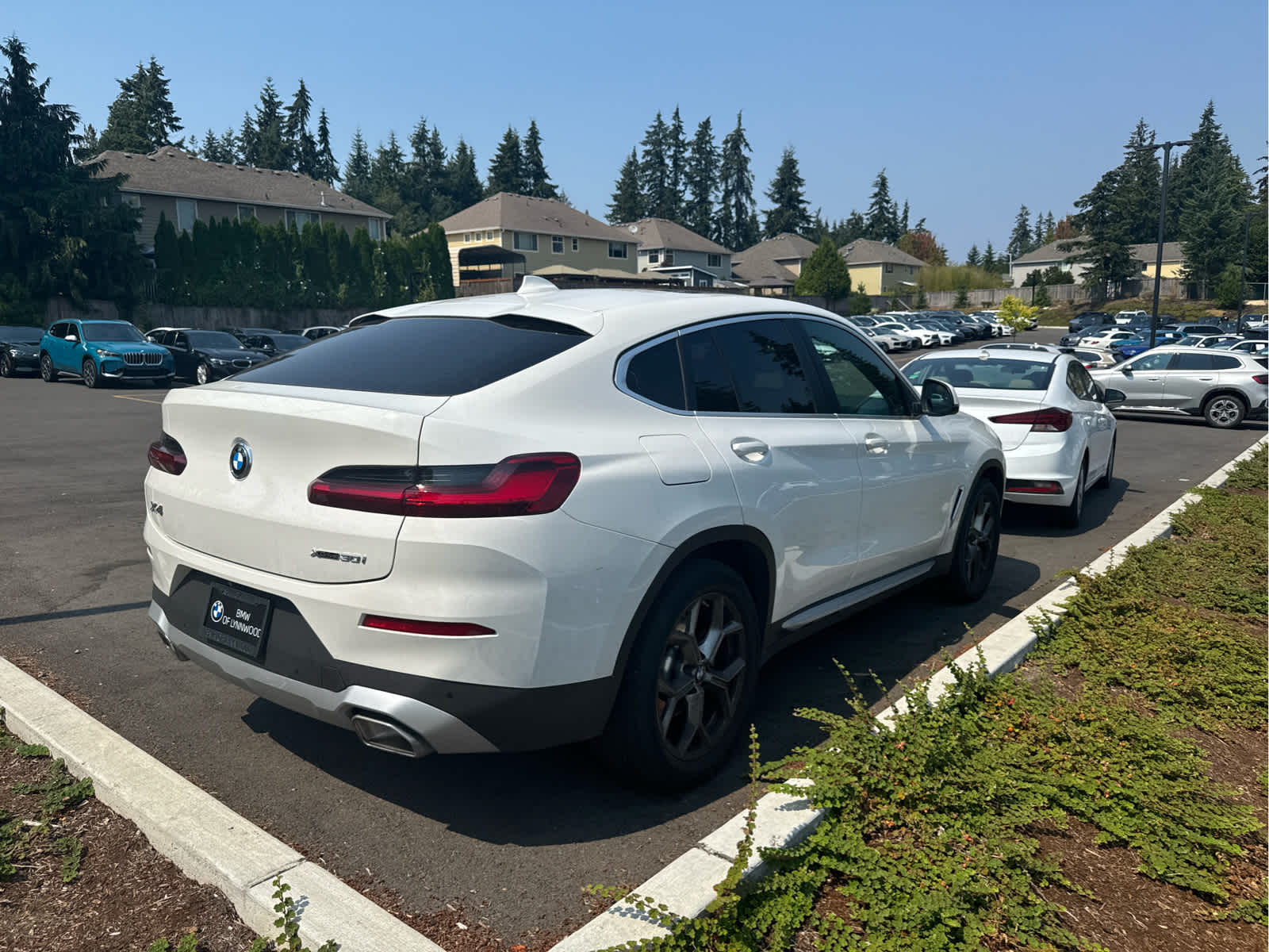 2024 BMW X4 xDrive30i