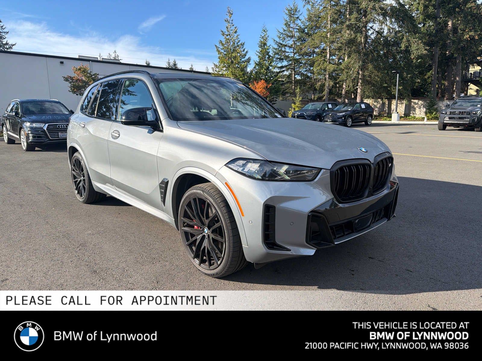 2025 BMW X5 M60i