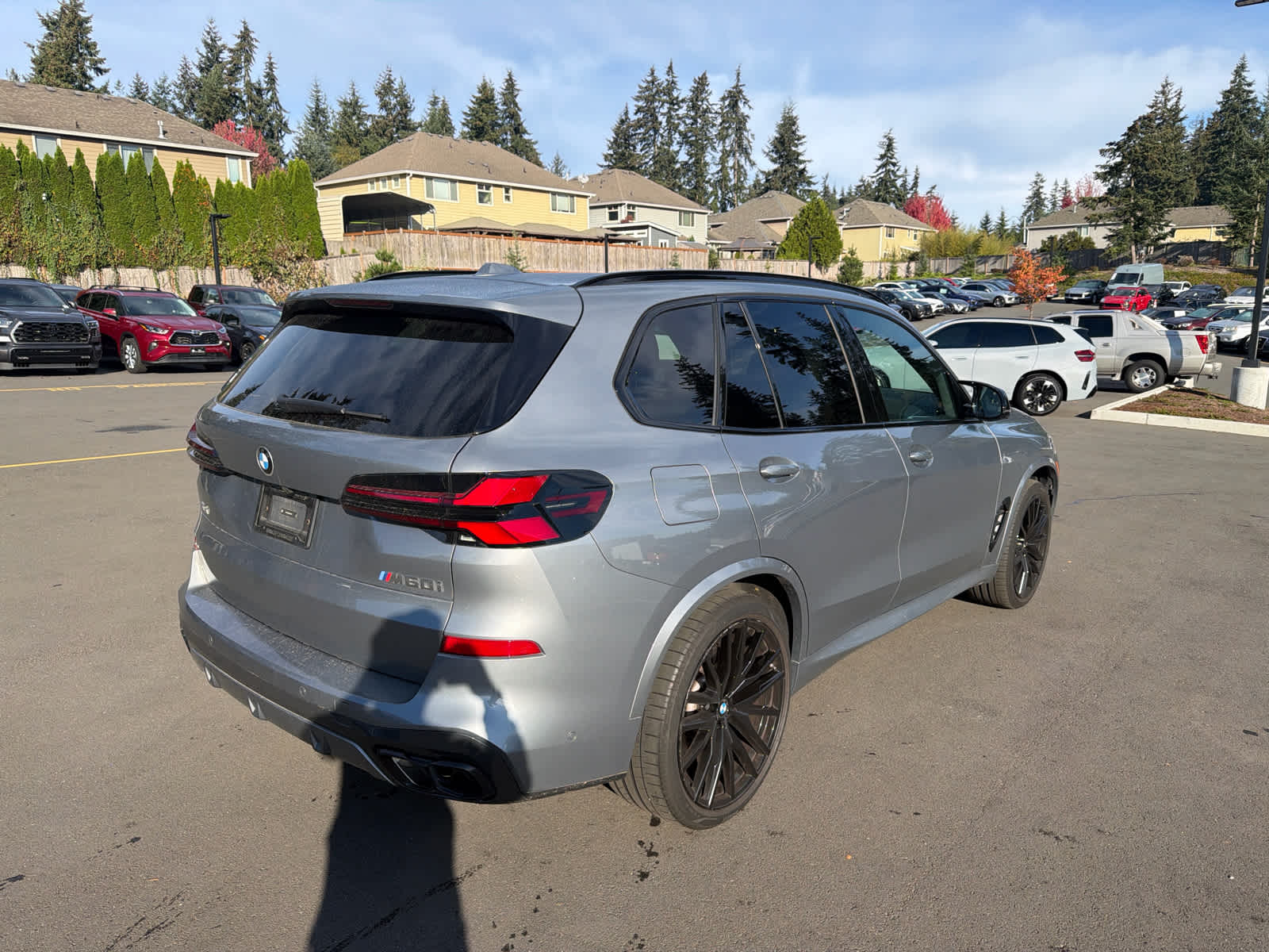 2025 BMW X5 M60i
