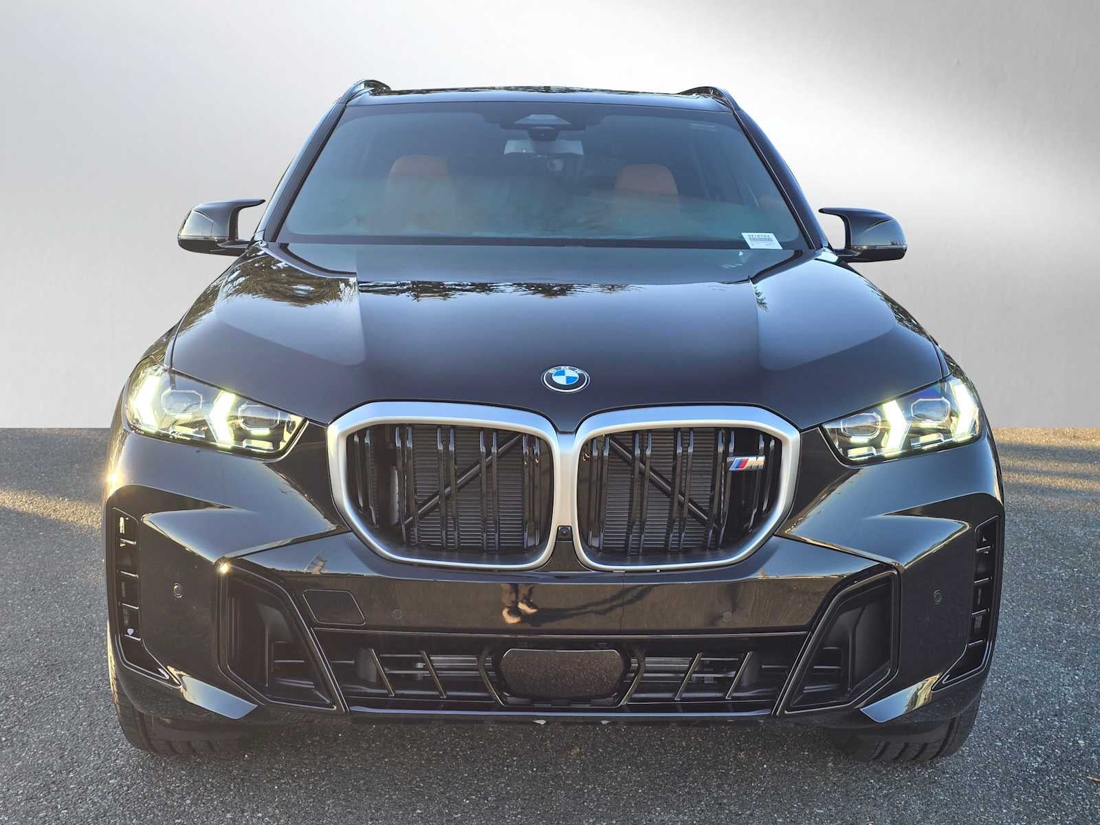 2025 BMW X5 M60i