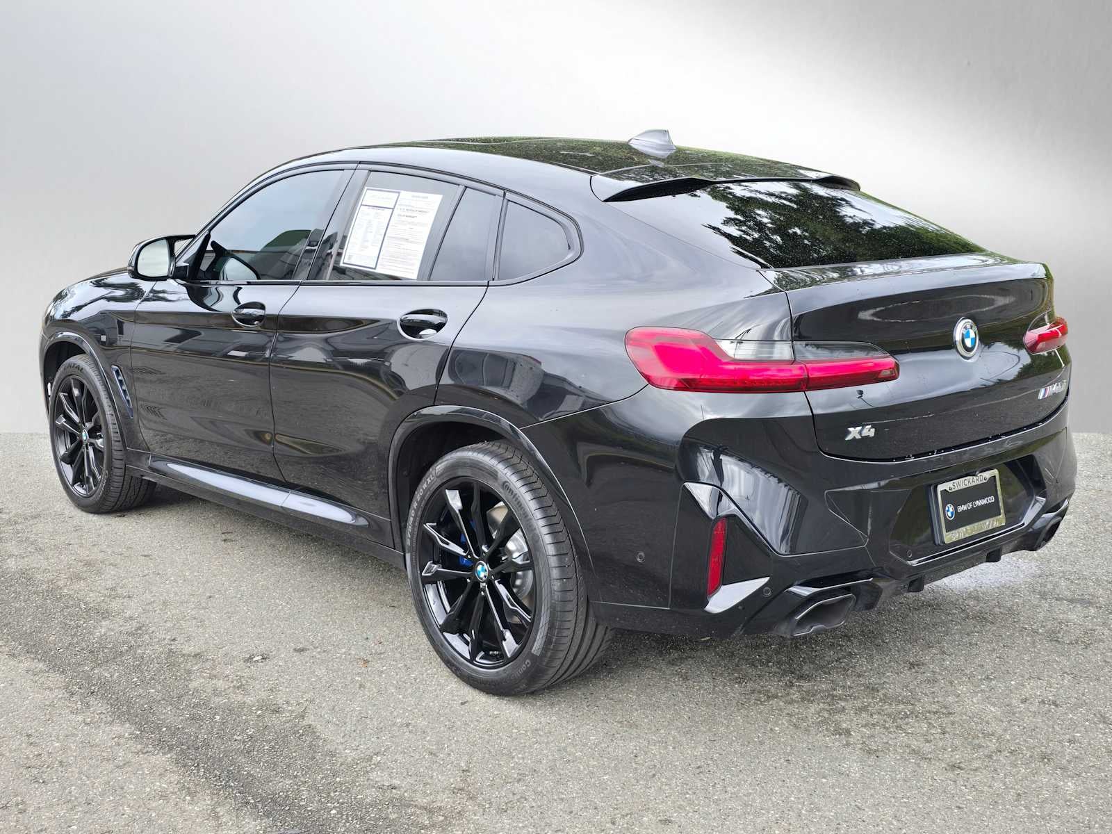 2022 BMW X4 M40i