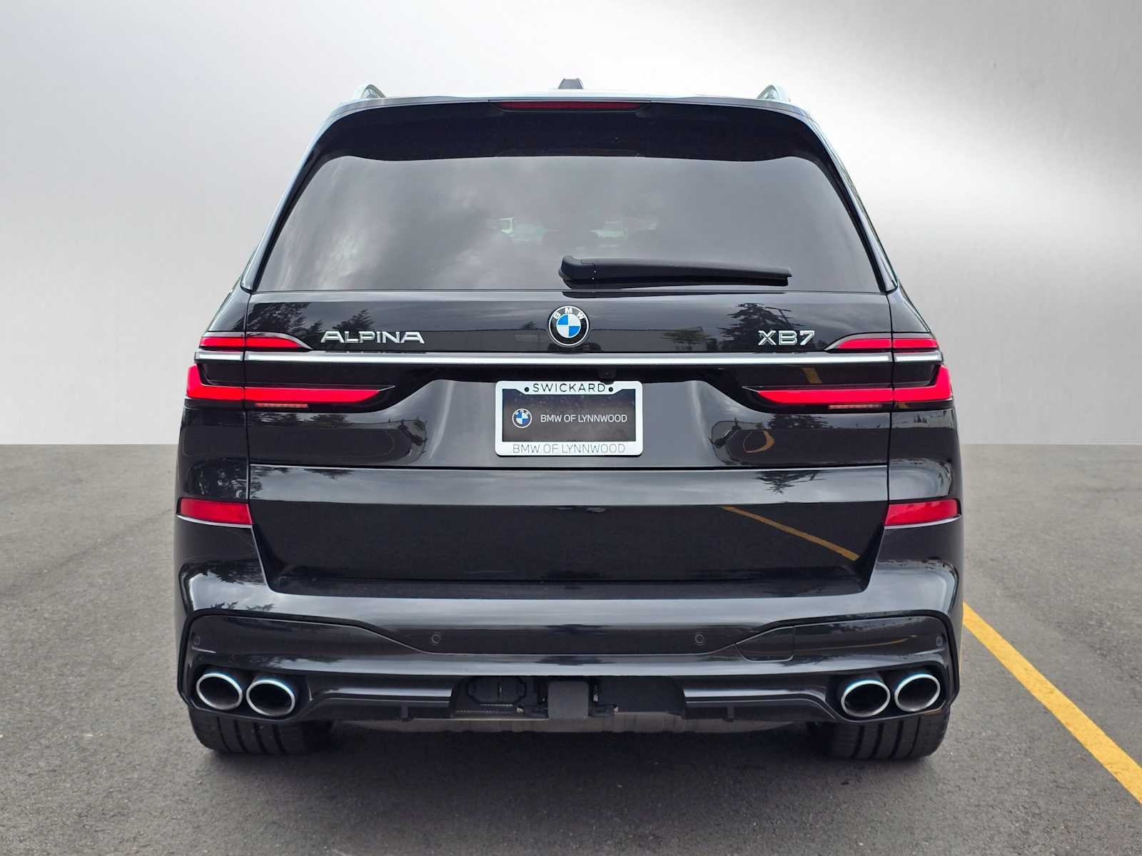 2023 BMW ALPINA XB7 ALPINA XB7