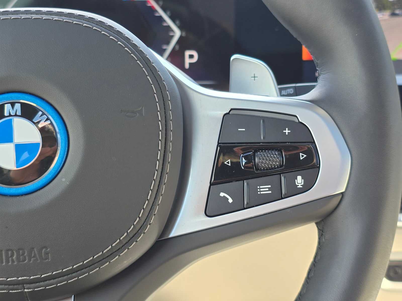2026 BMW X5 xDrive50e xDrive50e