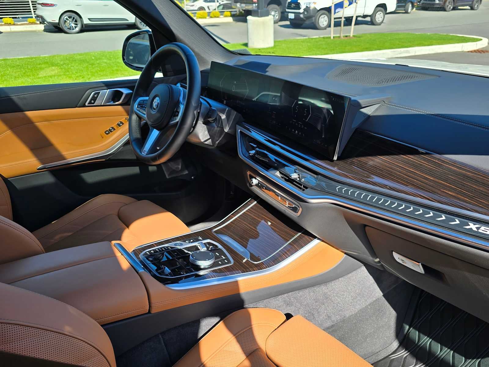 2025 BMW X5 xDrive50e xDrive50e