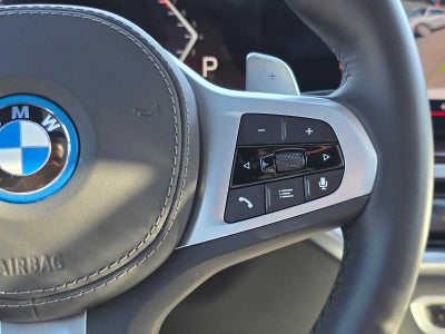 2025 BMW X5 xDrive50e xDrive50e