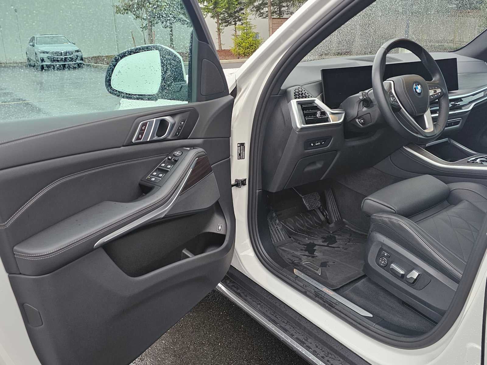 2024 BMW X5 xDrive50e xDrive50e