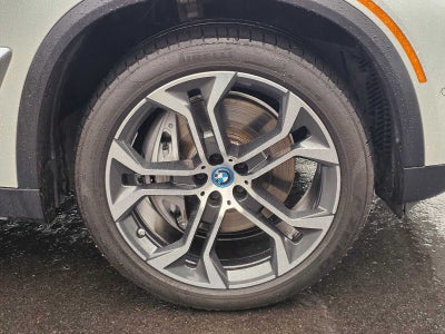 2024 BMW X5 xDrive50e xDrive50e