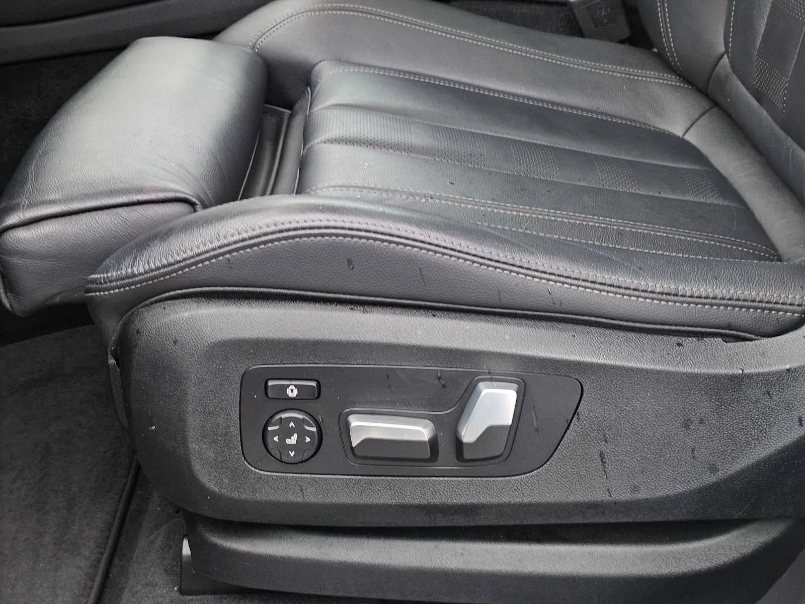 2020 BMW X5 xDrive40i xDrive40i