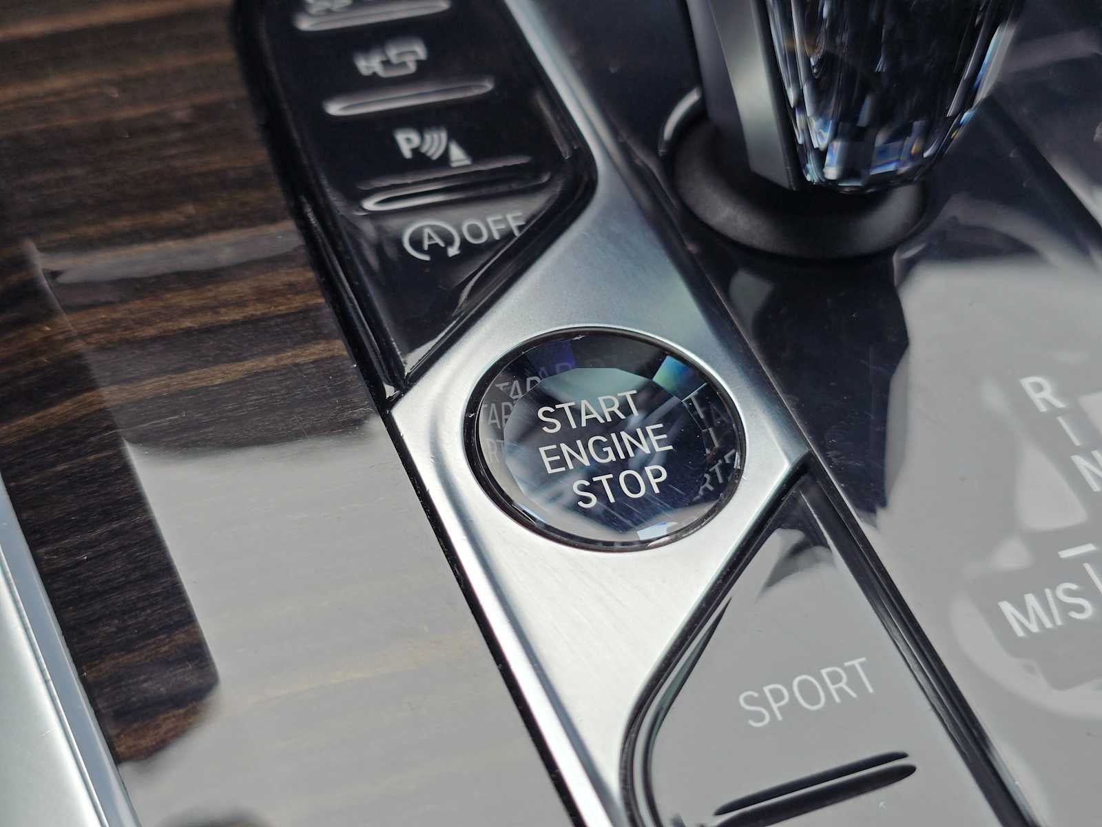 2019 BMW X5 xDrive40i xDrive40i