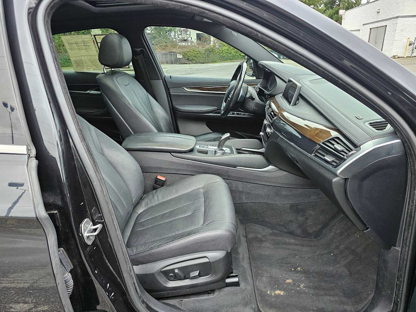 2017 BMW X6 xDrive35i