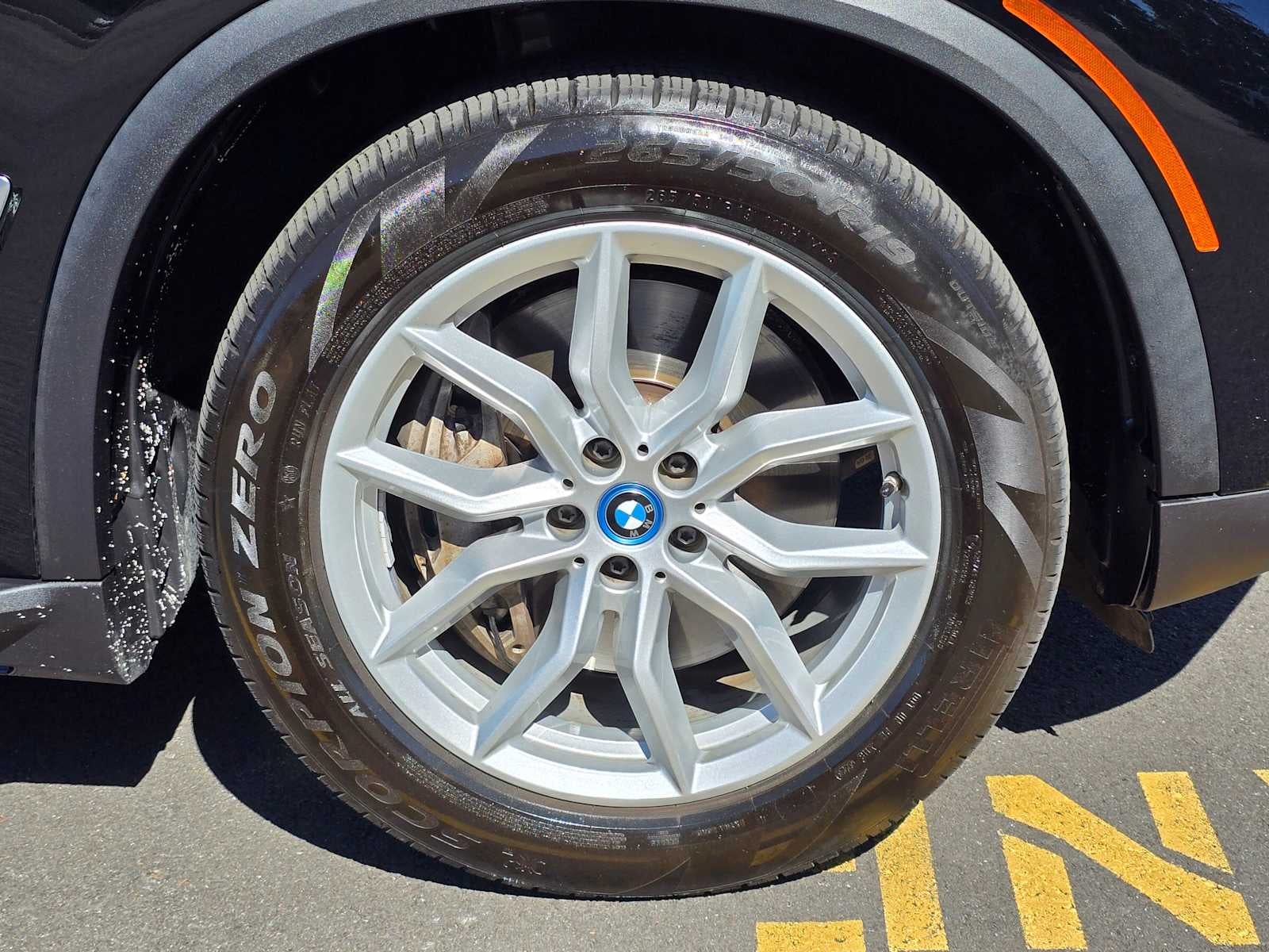 2023 BMW X5 xDrive45e xDrive45e