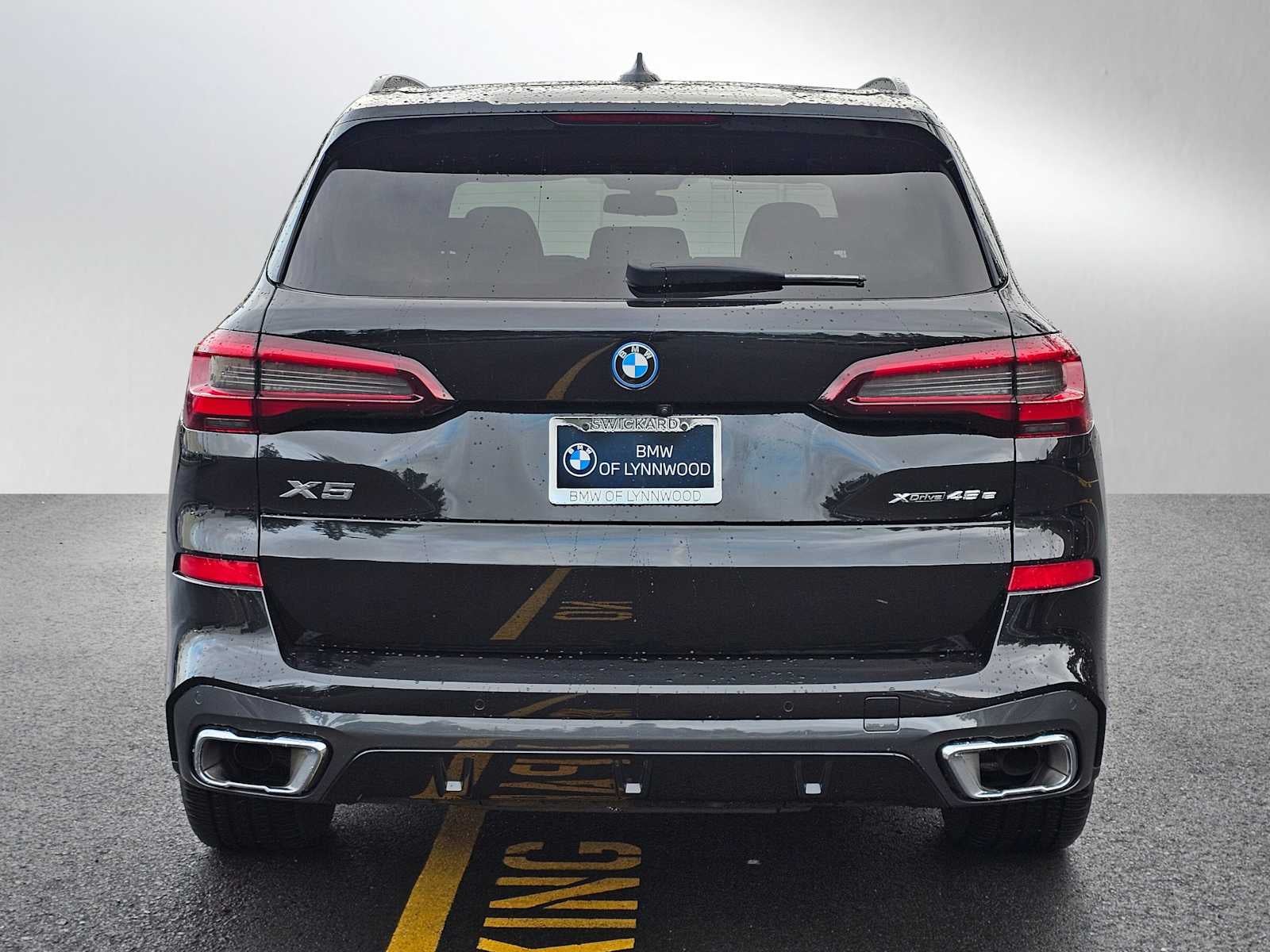 2023 BMW X5 xDrive45e