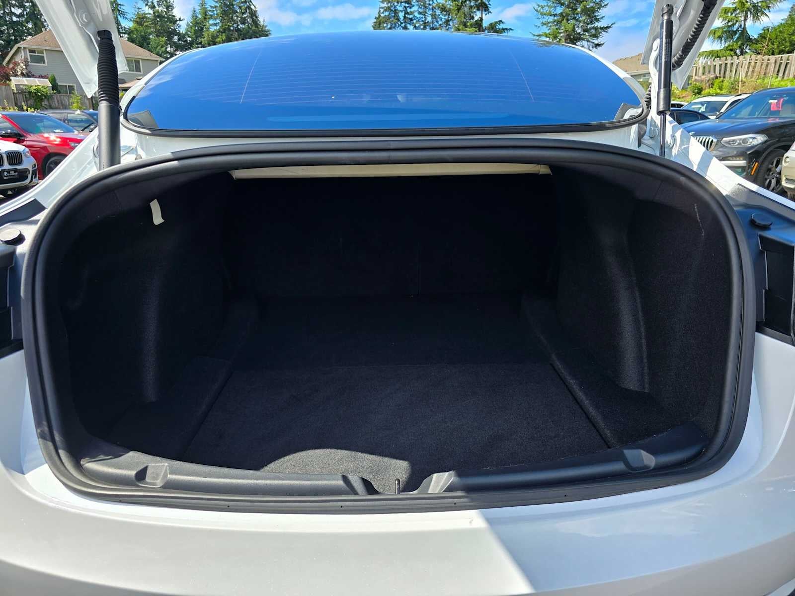2023 Tesla Model 3 RWD