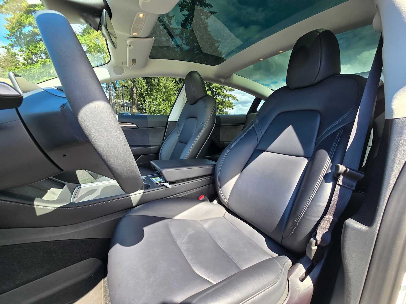 2023 Tesla Model 3 RWD